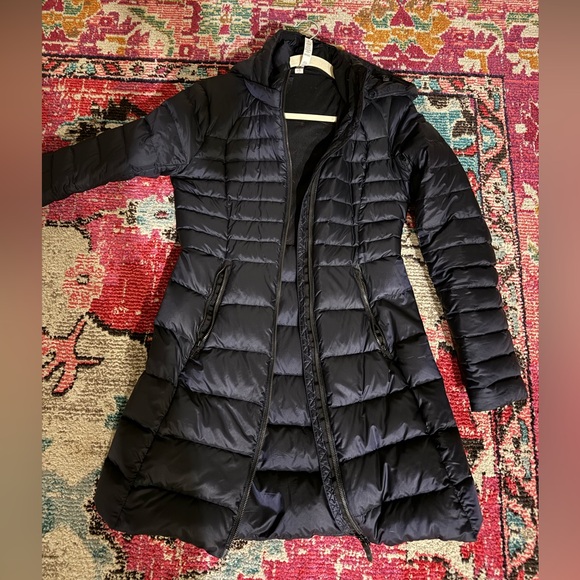 lululemon navy parka puffer jacket - Picture 3 of 9